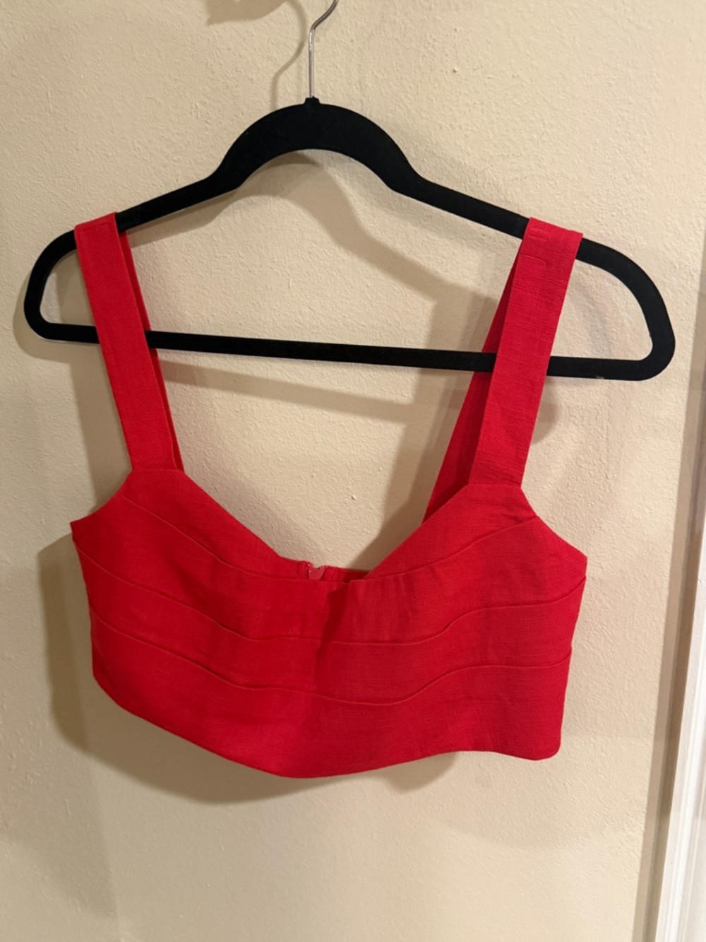 Structured Red Bustier Crop Top - Picture 4 of 6